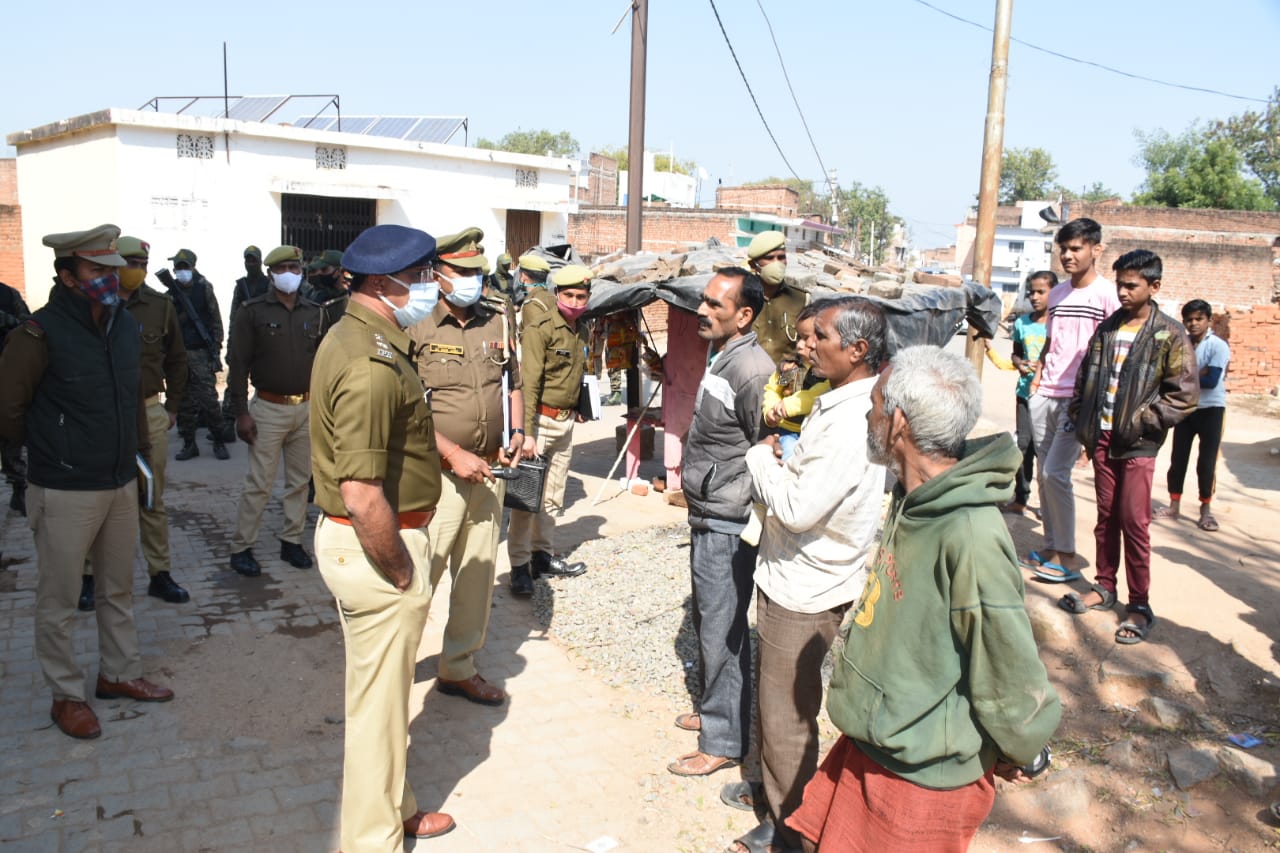 निडर निर्भीक होकर करे मतदान झांसी पुलिस प्रशासन है आपके साथ